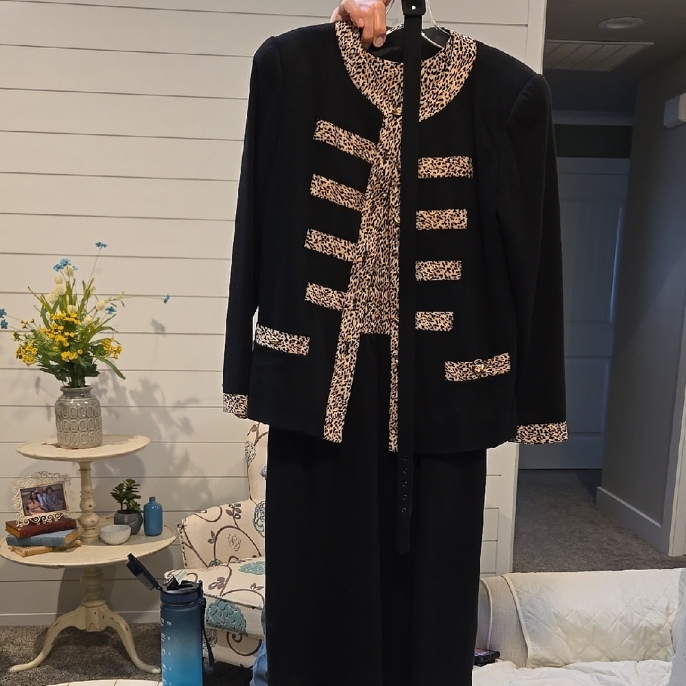 Elegant Black and Gold Blazer with Matching Dress Animal Print Accent